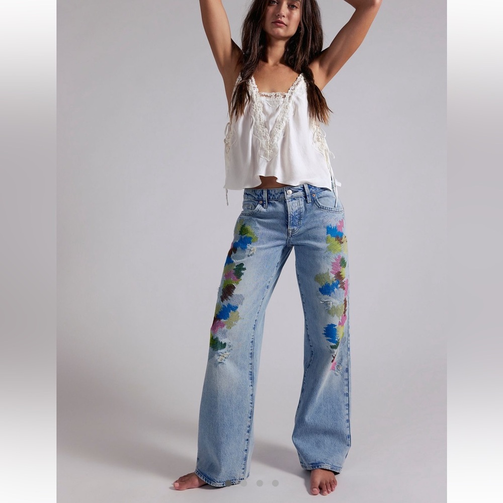 NWOT Free People We the Free Tennessee Embroidered Low Rise Jeans Dream Circuit